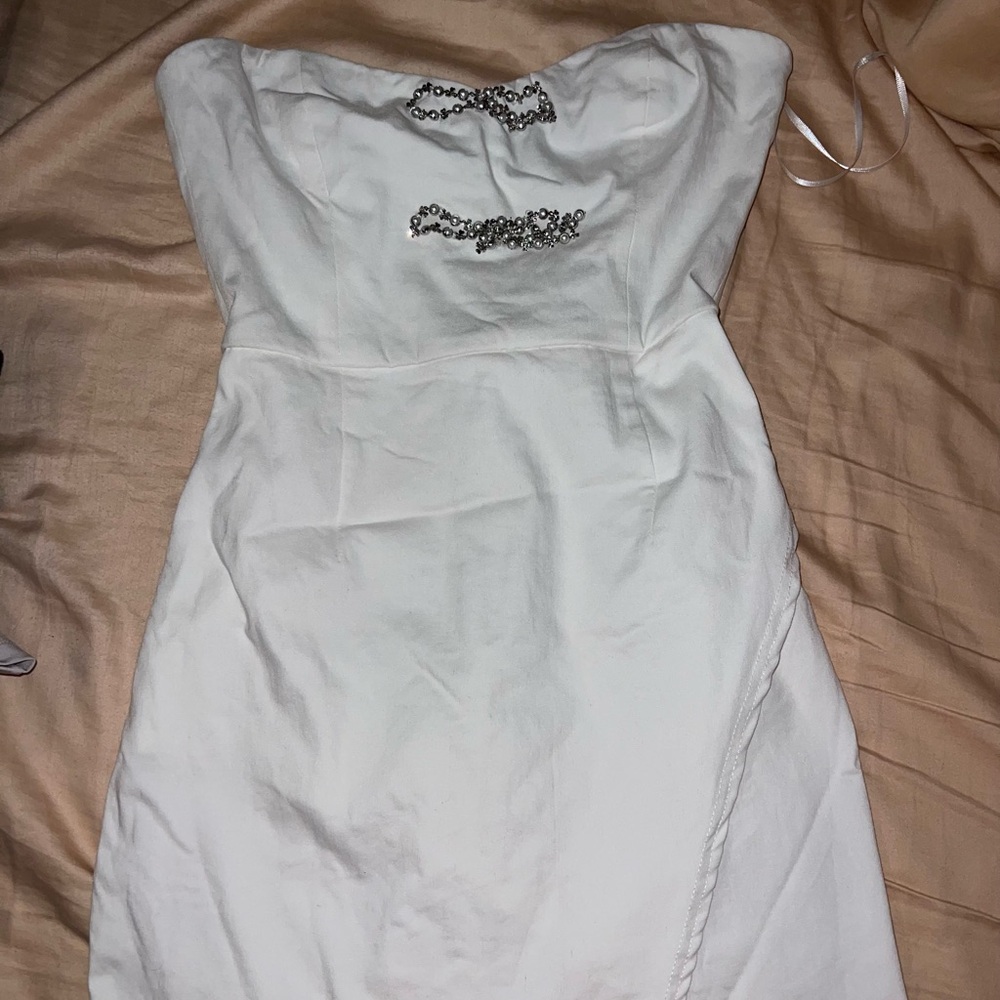 White Strapless Cocktail Dress with Beaded Accent